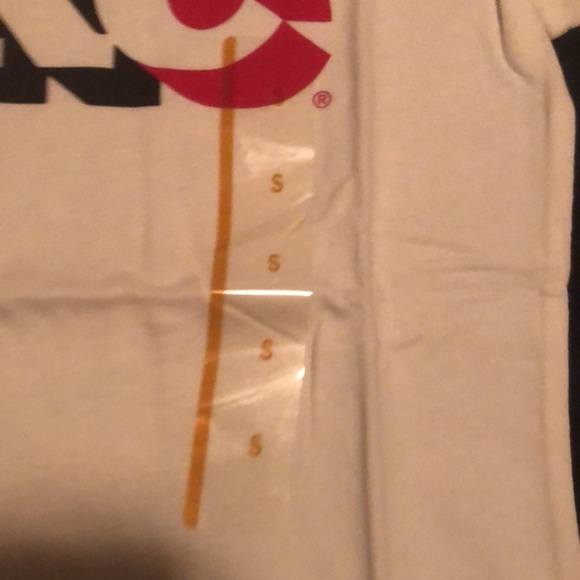 5/$25 Coke tee shirt size small Nwt - Picture 4 of 4